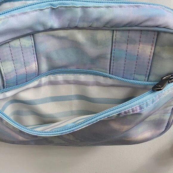 EUC Lug Carousel 3 MYSTIC SEAGLASS Crossbody - Picture 9 of 12